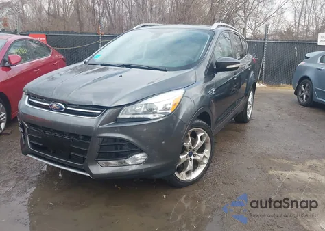 2015 Ford Escape Titanium from USA, damaged, VIN 1FMCU9J9XFUB40203